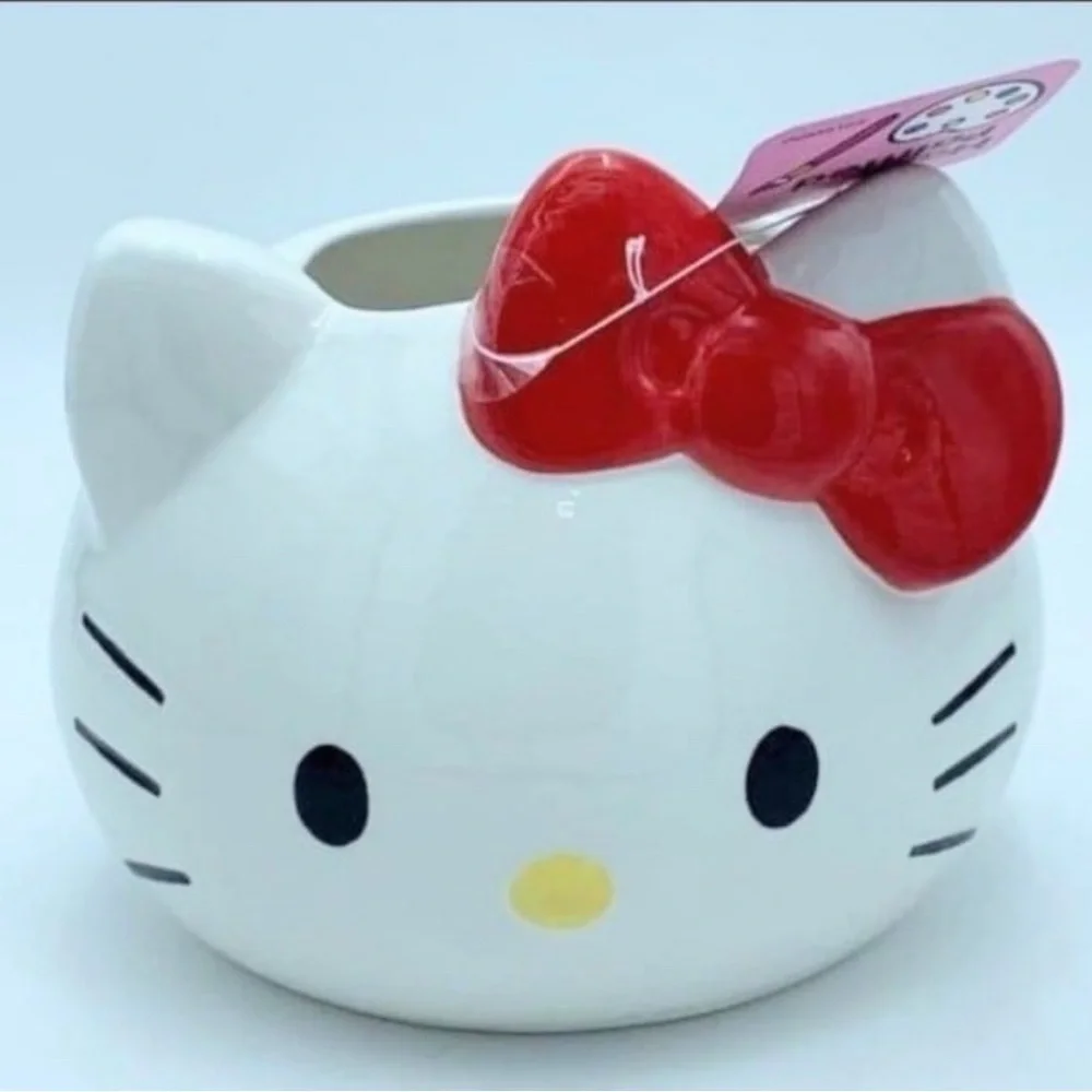Hello Kitty | Accessories | Hello Kitty Planter | Poshmark
